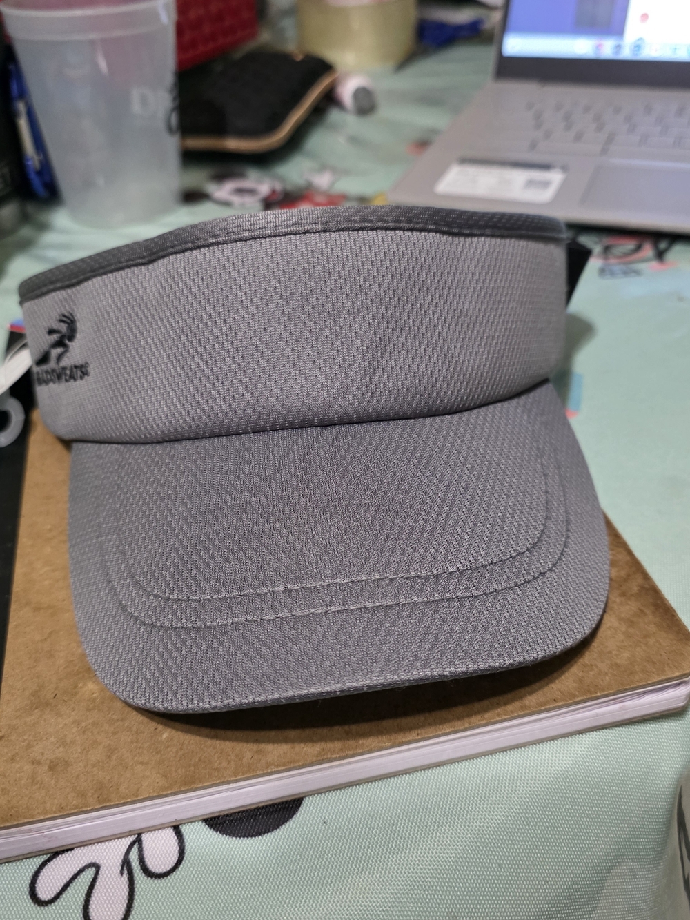 NWT Headsweats Gray Reflective Supervisor Athletic RunnIng Visor Hat